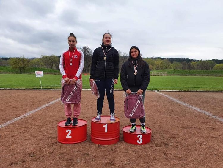 Петима състезатели на „Атлетик” с медали от турнир по лека атлетика