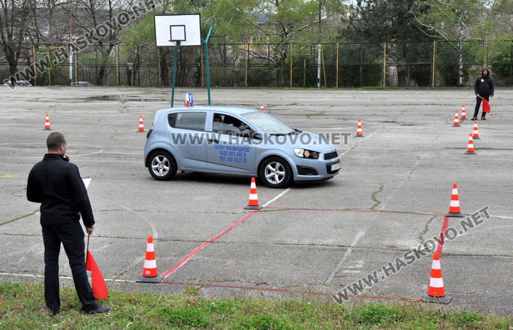 8 отбора в надпревара „Най-добър млад автомонтьор и водач на МПС“ в Хасково