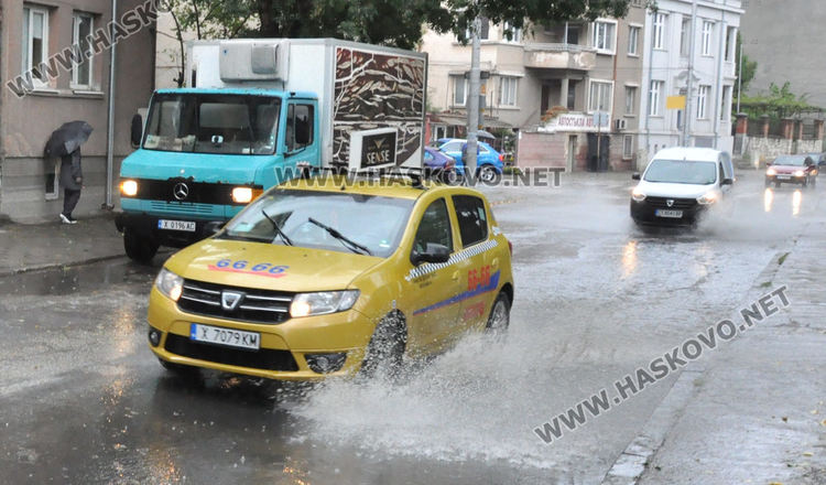 Жълт код за дъжд в Хасковско в понеделник