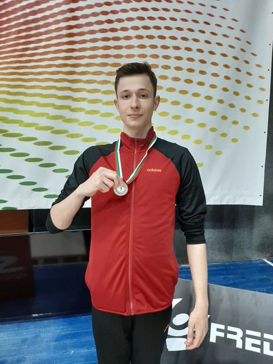 Трима състезатели на „Мега спорт“ ще участват в Световното по аеробика