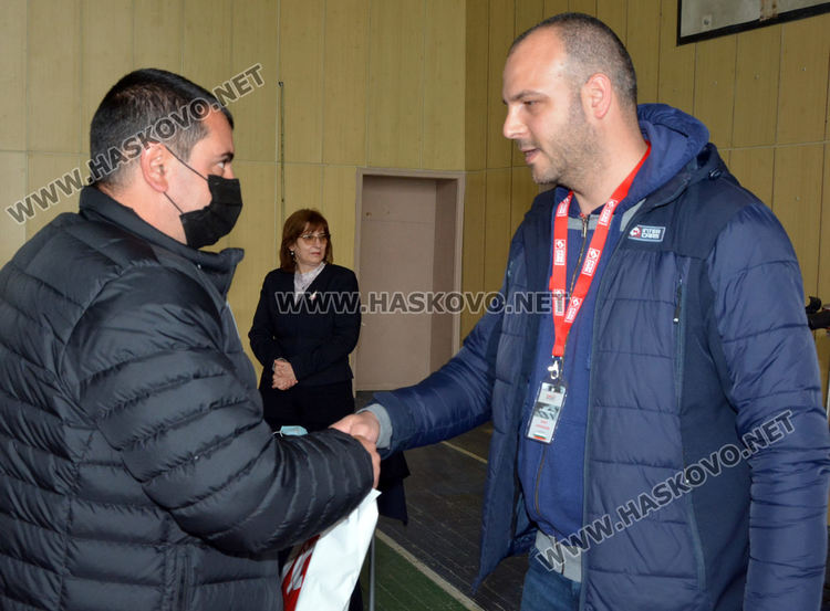 Отборът на ПГТАТ-Хасково е шампион в състезанието &bdquo;Най-добър млад автомонтьор и водач на МПС&ldquo;