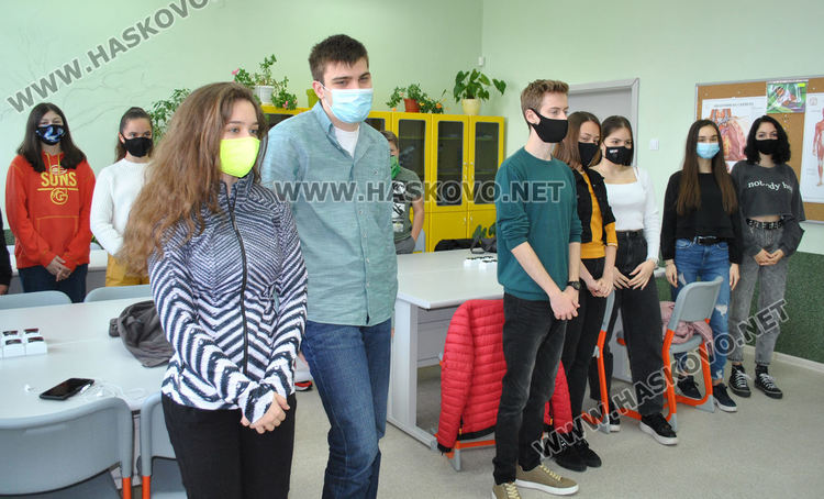 Стоян Малинин лауреат в олимпиада по информатика, ученици от ПМГ-Хасково с награди от престижни състезания