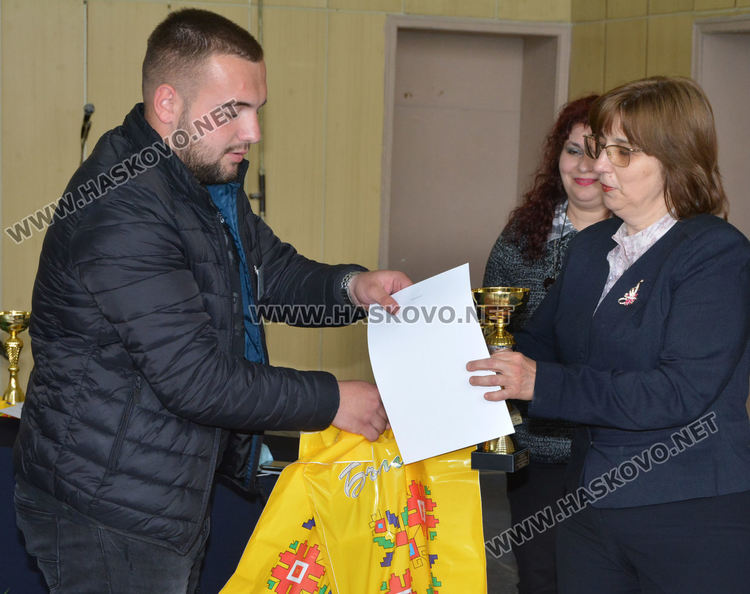 Отборът на ПГТАТ-Хасково е шампион в състезанието &bdquo;Най-добър млад автомонтьор и водач на МПС&ldquo;