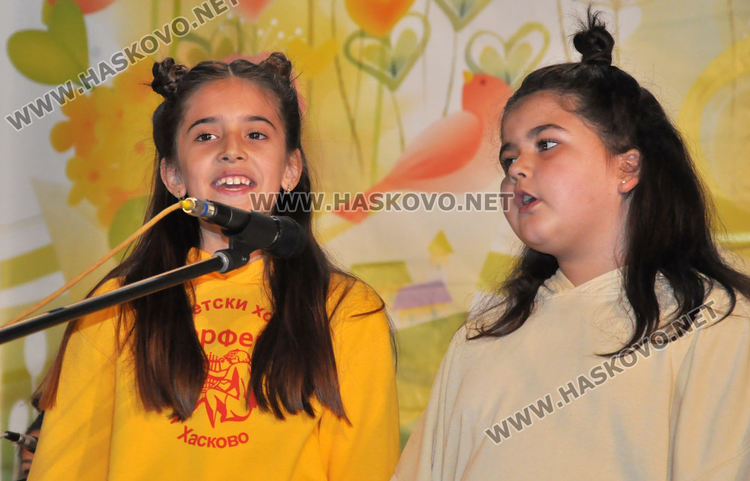 Малките Орфейци зарадваха публиката с пролетен концерт 