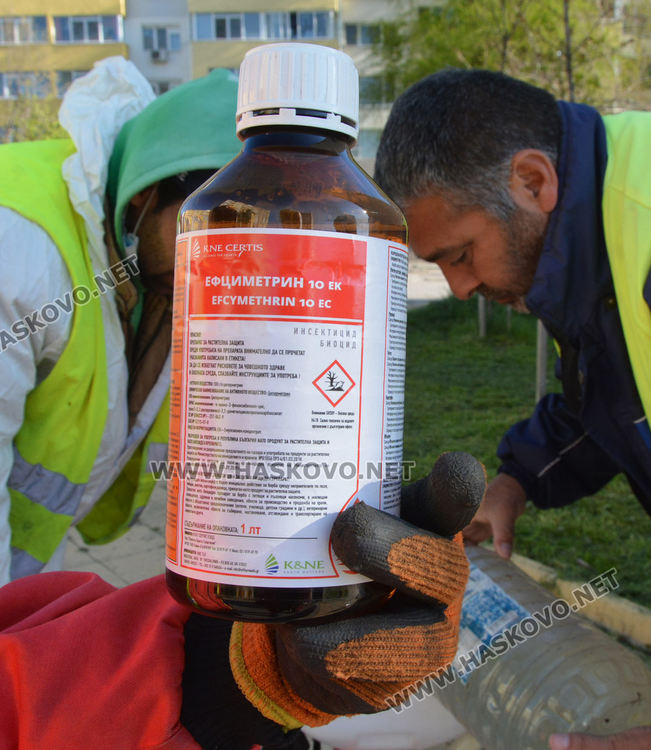 Пръскат в четвъртък срещу кърлежи на Кенана и в Орфей