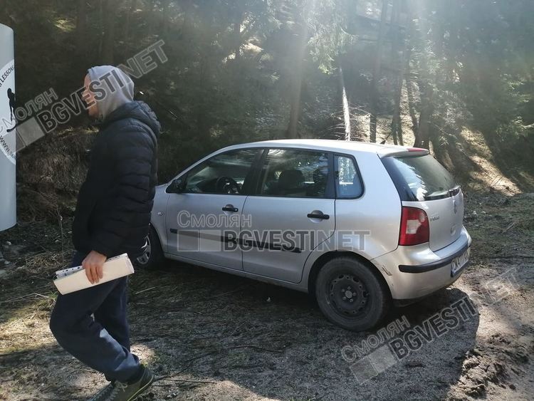Три коли се удариха на Пампорово, пътят поледен и неопесъчен