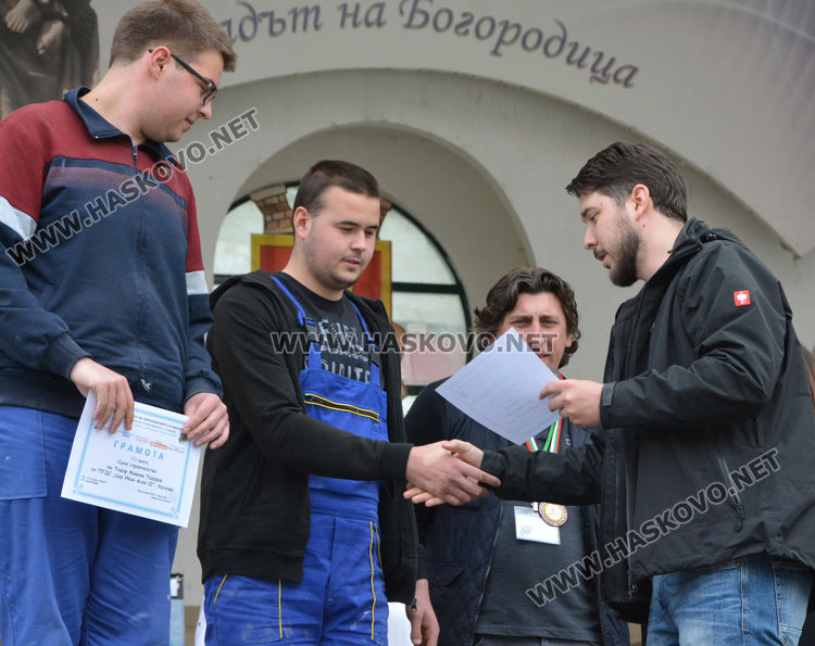 Анелия Петрова ще представя Хасково на Националното състезание „Най-добър млад строител“