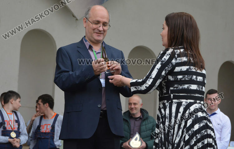 Анелия Петрова ще представя Хасково на Националното състезание „Най-добър млад строител“