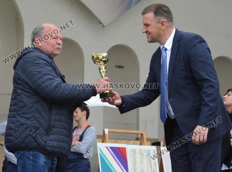 Анелия Петрова ще представя Хасково на Националното състезание „Най-добър млад строител“