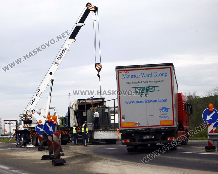 Тир катастрофира и временно затвори магистрала „Марица“