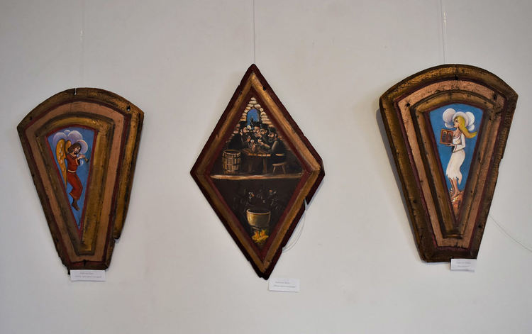 Хасковските художници подредиха изложба за Деня на Харманли