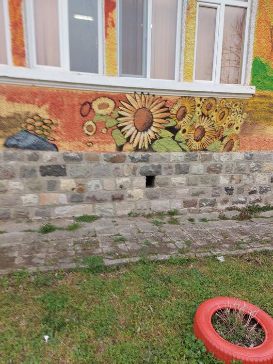 В Искра отбелязаха патронния празник на училището си