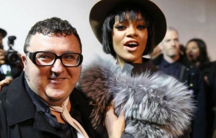 Светът на модата загуби Албер Елбаз