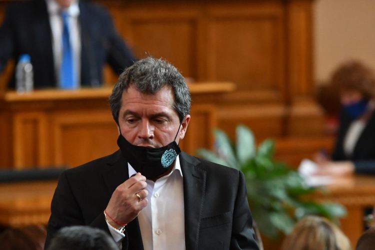  Тошко Йорданов се извини на Росица Кирова от ГЕРБ, след като я нарече "съдружник с наркобос"