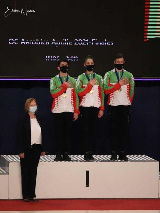 Тихомир Баротев и съотборниците му със златен медал от международен турнир