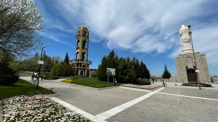 Предимно слънчево и топло в понеделник