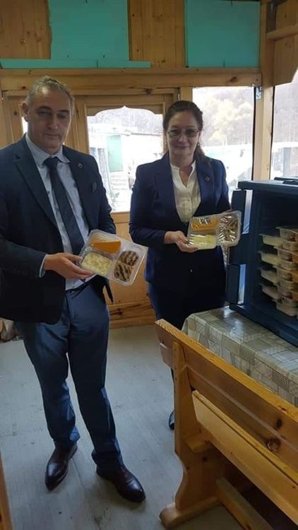 Топла вечеря "Ифтар" беше раздадена в Девин, Гьоврен и Грохотно