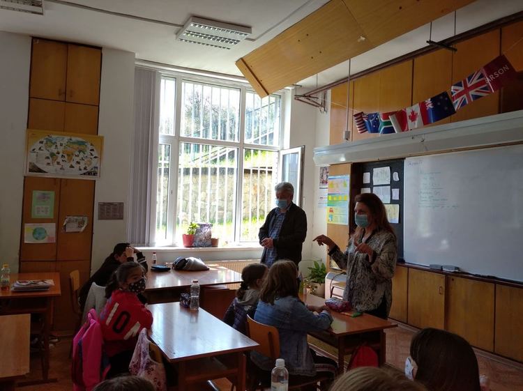 Психолози към децата: „Положителната промяна ще ви направи успешни, сплотени, сигурни и значими“