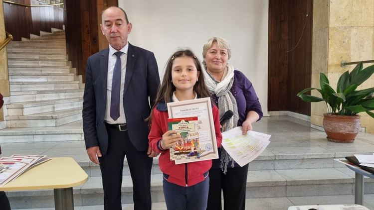 Обявиха победителите в конкурса "Вълшебният свят на книгите"