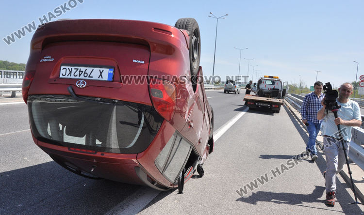 39-годишна обърна Тойота по таван по пътя от Димитровград за Хасково