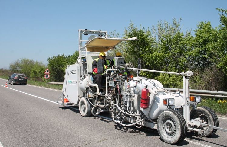 Полагат маркировка по пътя Хасково – Харманли – Свиленград