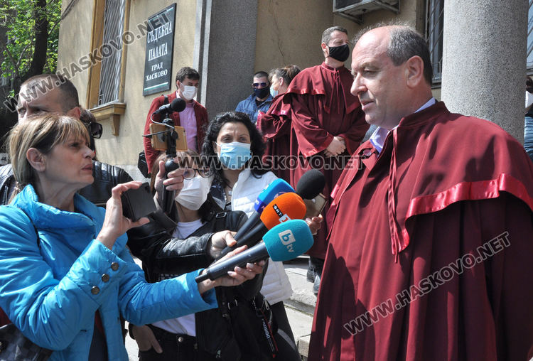 Прокурори, следователи и съдебни служители срещу готвените промени в законодателството за съдебните власти