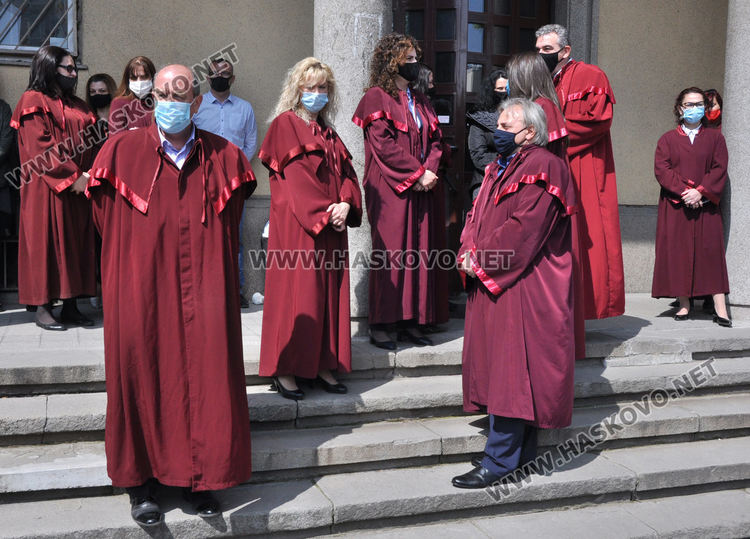 Прокурори, следователи и съдебни служители срещу готвените промени в законодателството за съдебните власти