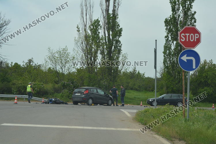 Моторист загина при катастрофа по пътя между Хасково и Димитровград
