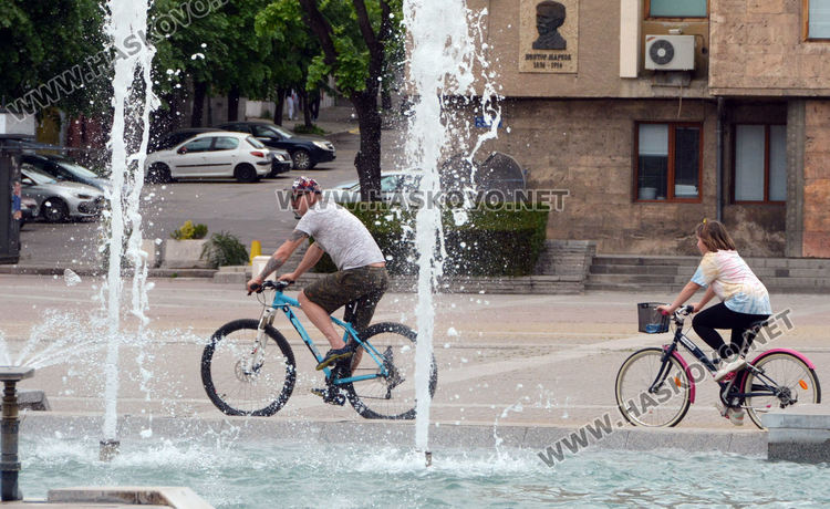 Температурен рекорд, 31.7 градуса измерени в Хасково