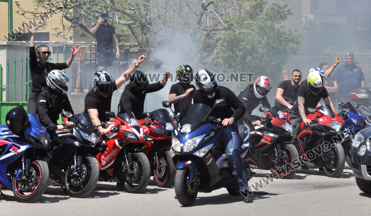 Мотористи от цяла Южна България с призив за толерантност на пътя