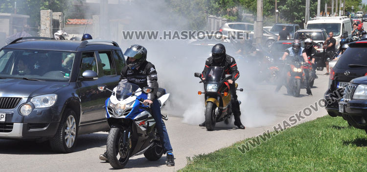 Мотористи от цяла Южна България с призив за толерантност на пътя