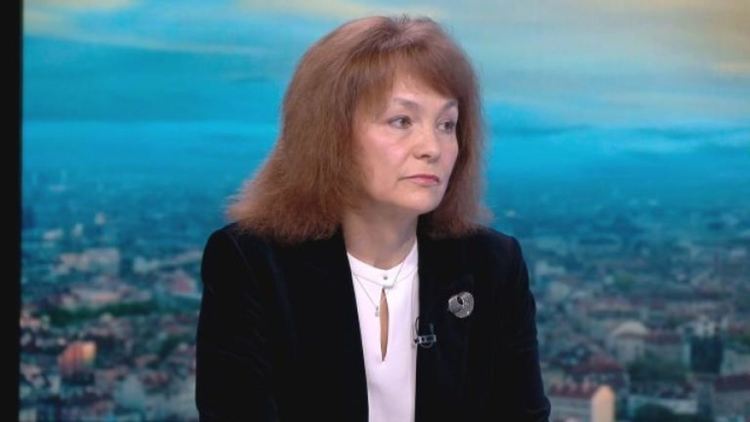 "Изправи се! Мутри вън!" ще номинира Росица Матева за член и заместник-председател на ЦИК