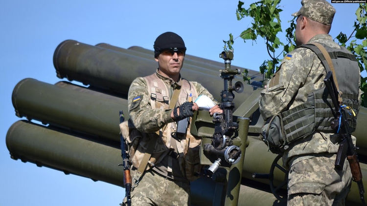 "България е цел, която няма да отвърне на удара". Как изглеждат отстрани руските взривове, извършени в чужбина