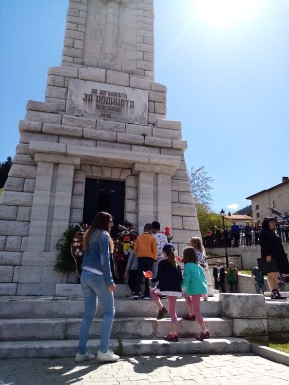 И Чепеларе отпразнува Гергьовден