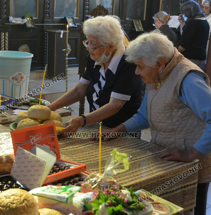 Тържествена литургия в „Свети Георги”, предстои ремонт на църквата