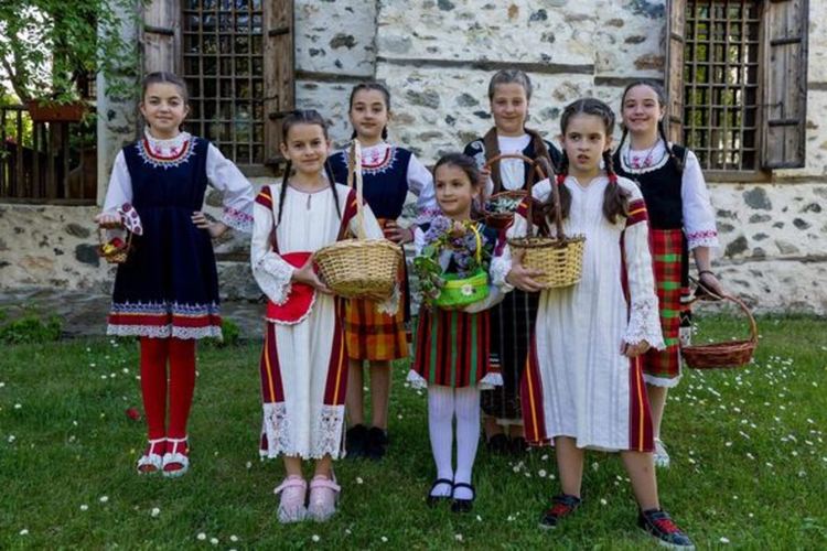 Президентът Петър Стоянов уважи празника на църквата в Златоград