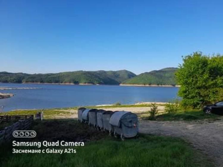 Кърджалийци се организират във Фейсбук за почистване на брега на яз.”Кърджали”, акцията е в неделя