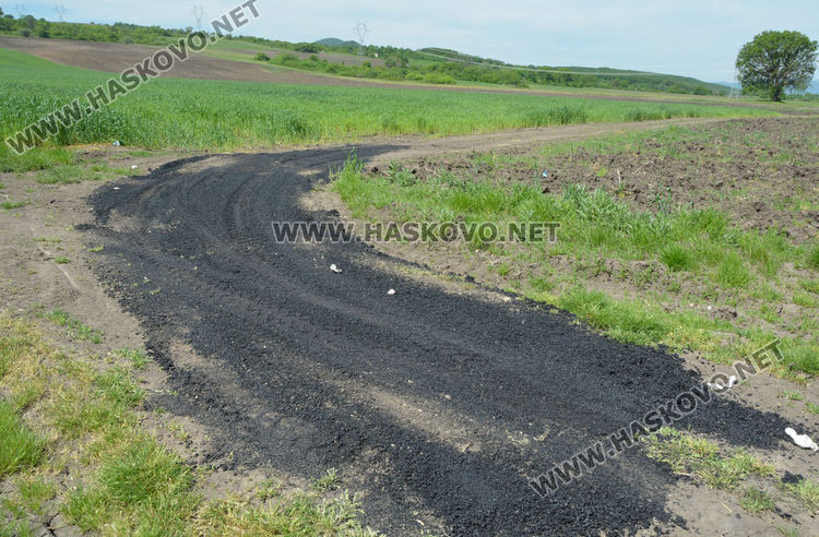 Изкърпват 6 700 кв. м. по пътя от Хасково към Кърджали