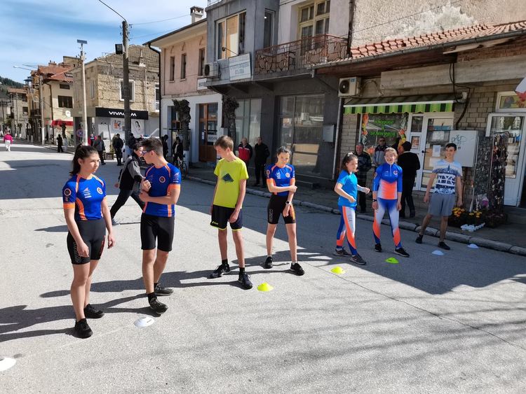 На 7 май в Чепеларе се забавляваха със спорт