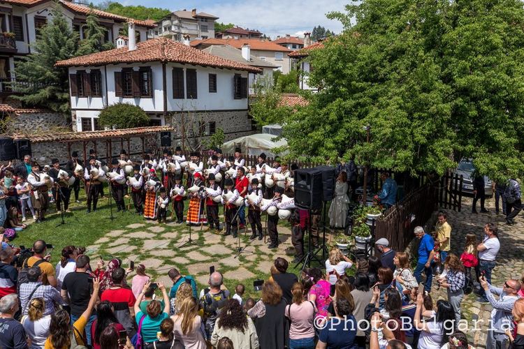 В Златоград ври и кипи живот за Празника на гайдата
