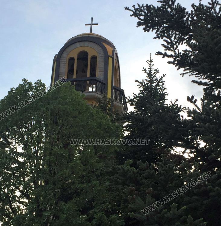 Вятър, облаци и дъжд днес