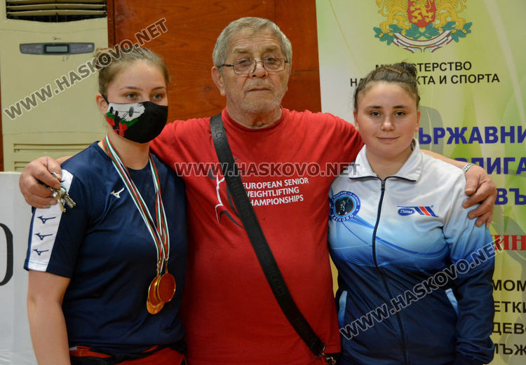 Хасковлийки шампионки на Държавното по вдигане на тежести