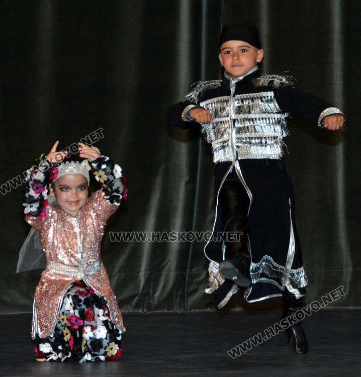 Балерина от Варна получи Купата на кмета на Национален фестивал на камерния танц