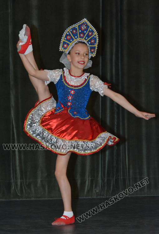 Балерина от Варна получи Купата на кмета на Национален фестивал на камерния танц