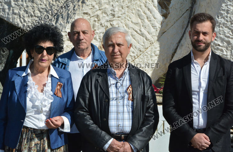 Отбелязаха Деня на победата и Деня на Европа в Хасково