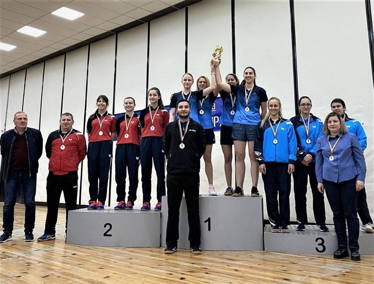 Исторически успех за младите тенисистки на „Юнак“ при жените