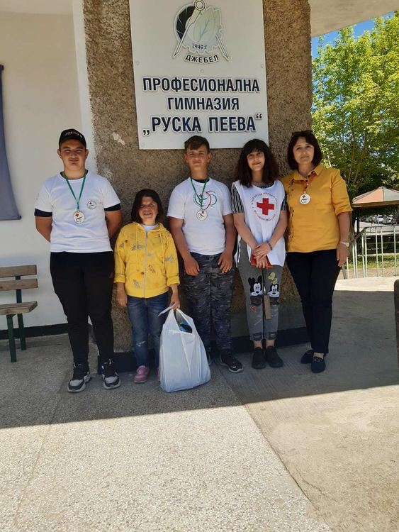 За поредна година инициатива "Топла дреха"в Джебел