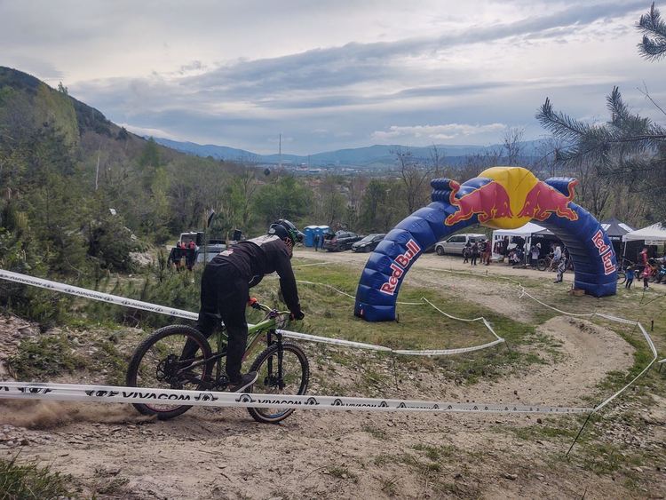 Юноша от смолянски клуб стана първи при старта на сезона в планинското колоездене