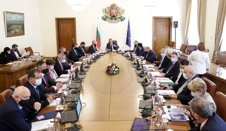 Допълнителните 50 лева към пенсиите ще продължат да се изплащат