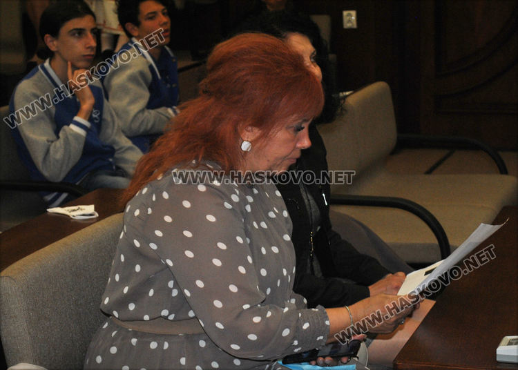   Учениците от ПМГ в Хасково демонстрираха прилагането на новите технологии и иновации в часовете им